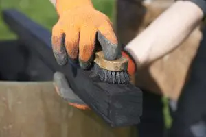 brossage shou sugi ban
