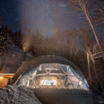 dome geodesique dans la neige au Canada